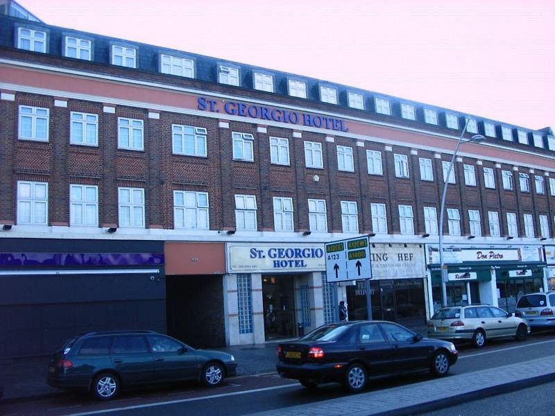 St Georgio Hostel Ilford Exterior photo